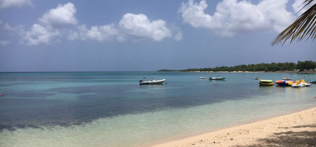 anse-souffleur-port-louis-plage-guadeloupe-01