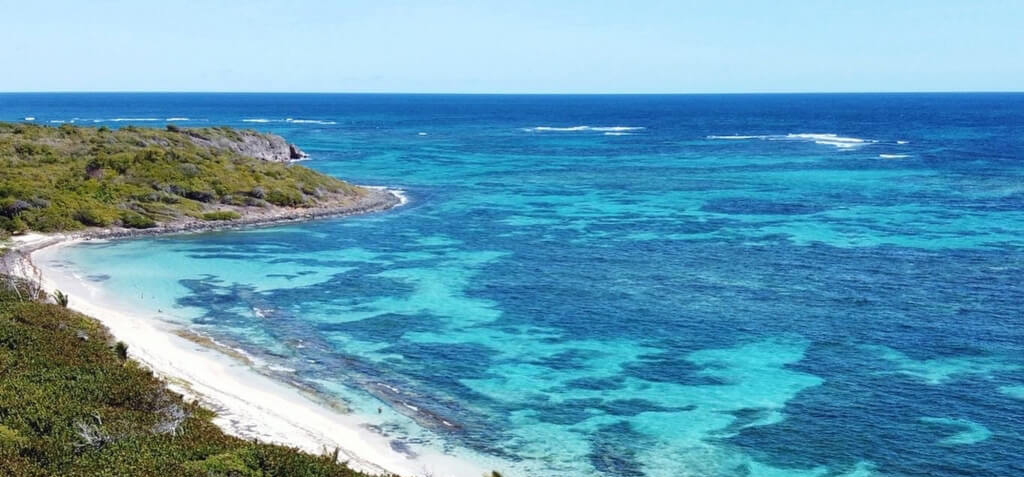 cap-macre-plage-martinique-01