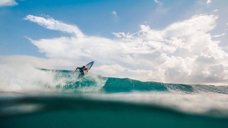 Les meilleurs spots de Surf en Guadeloupe